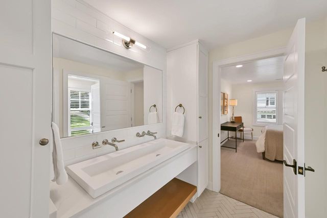 2601 South Shore DRIVE, Delavan, WI 53115