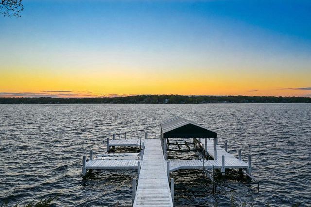 2601 South Shore DRIVE, Delavan, WI 53115