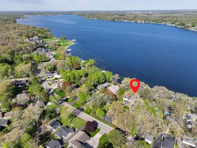 2601 South Shore DRIVE, Delavan, WI 53115