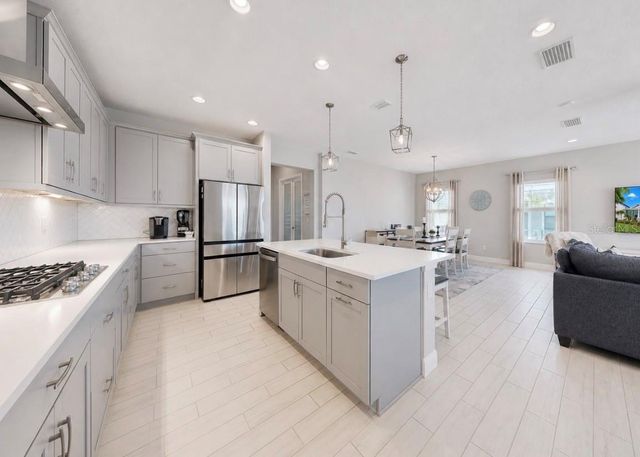 6364 ROADSTEAD COURT, Apollo Beach, FL 33572