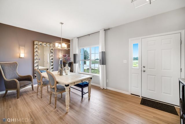 25 Levanno Drive, Crown Point, IN 46307