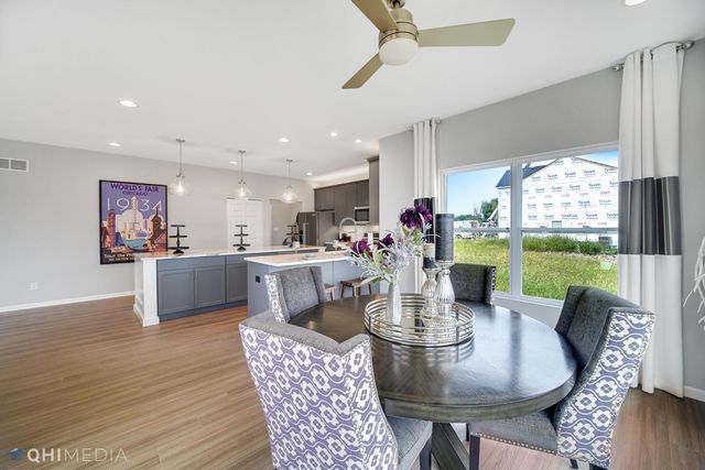 25 Levanno Drive, Crown Point, IN 46307