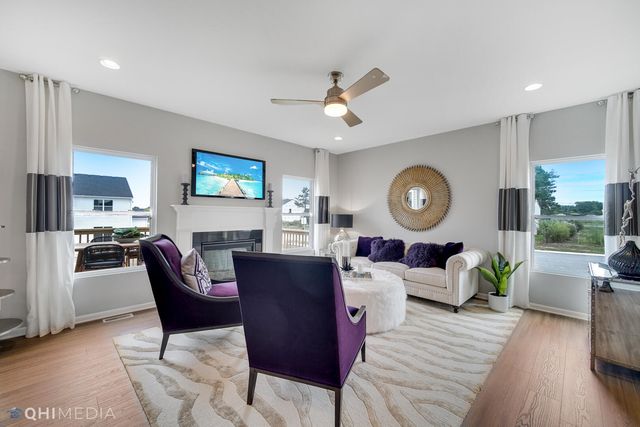 25 Levanno Drive, Crown Point, IN 46307