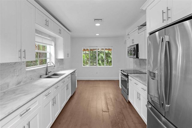 832 Wallace Street, Coral Gables, FL 33134