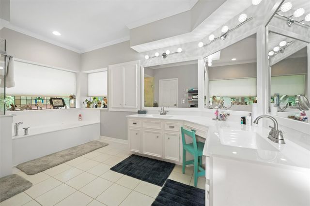 1523 Lofty Maple Trail Trail, Kingwood, TX 77345