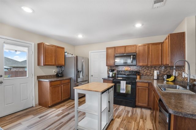 9016 Adler Trail, Fort Worth, TX 76179