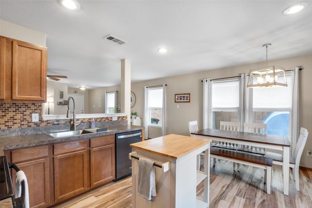 9016 Adler Trail, Fort Worth, TX 76179