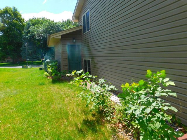 12132 Jefferson Street NE, Blaine, MN 55434