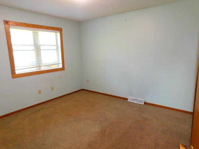 12132 Jefferson Street NE, Blaine, MN 55434