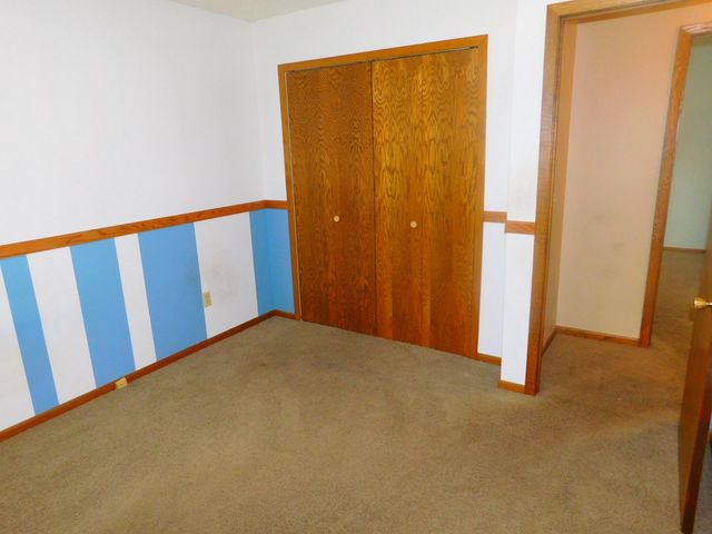 12132 Jefferson Street NE, Blaine, MN 55434