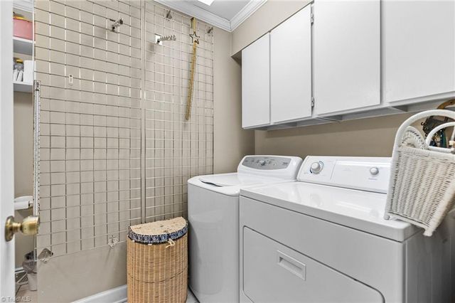 1101 Gatehouse Road, High Point, NC 27262