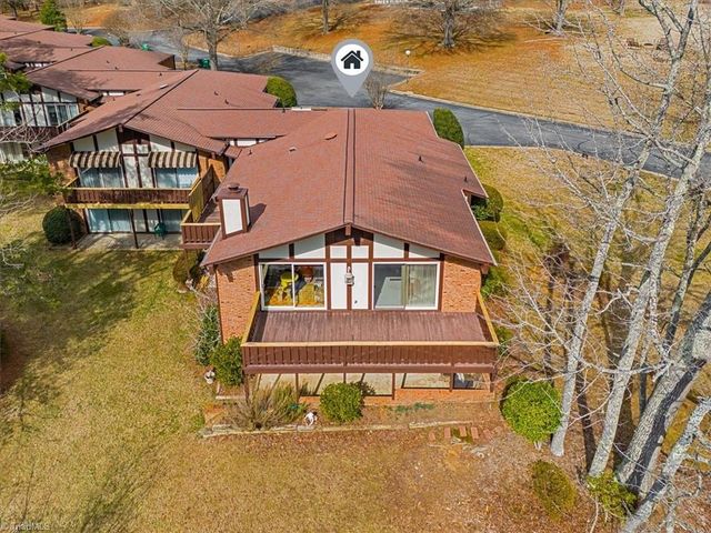 1101 Gatehouse Road, High Point, NC 27262