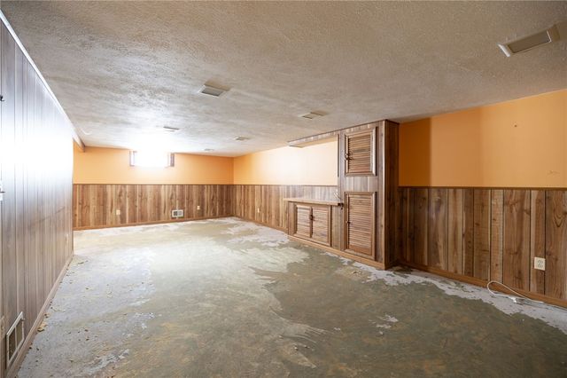 130 Marble Drive, Greece, NY 14615