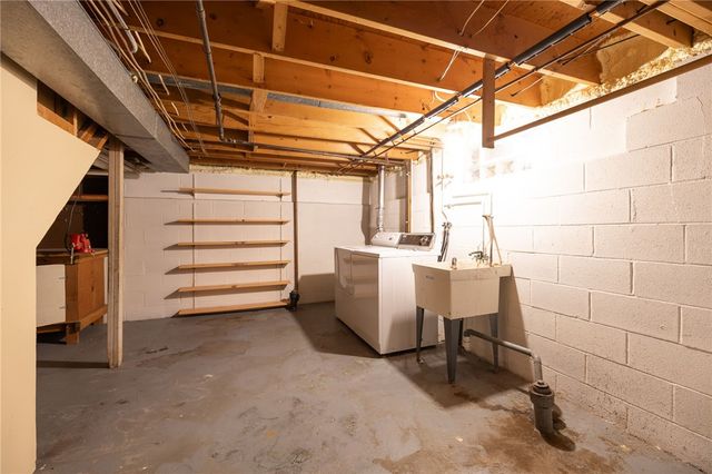 130 Marble Drive, Greece, NY 14615