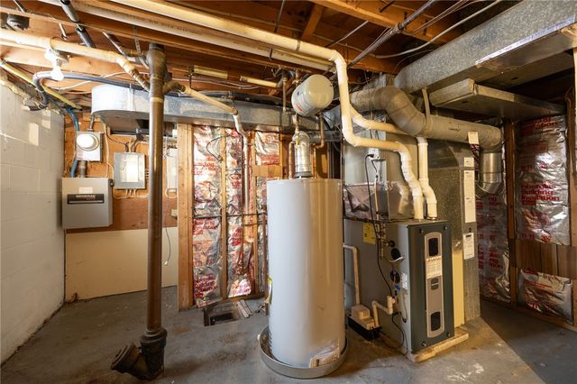 130 Marble Drive, Greece, NY 14615