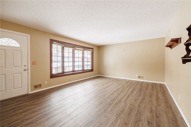 130 Marble Drive, Greece, NY 14615