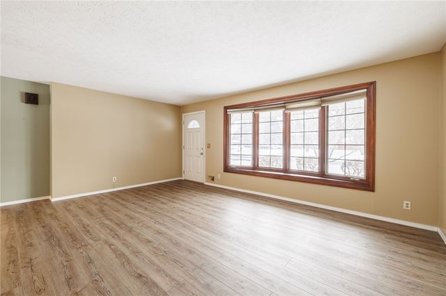 130 Marble Drive, Greece, NY 14615