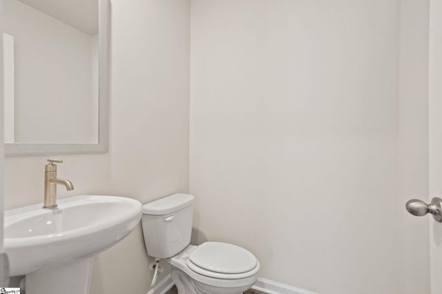 217 Green Pasture Road, Fountain Inn, SC 29644