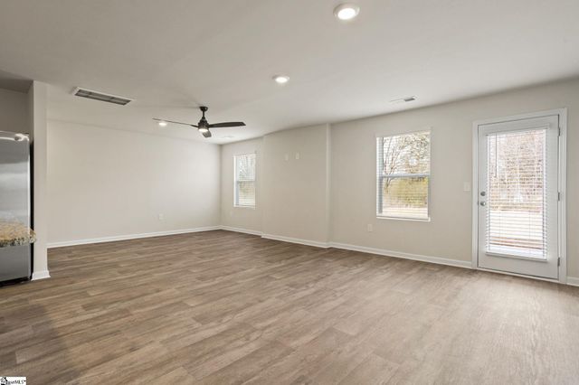 217 Green Pasture Road, Fountain Inn, SC 29644