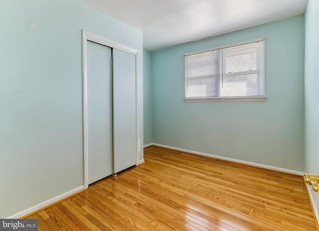 37 HARMONY RD, Gibbstown, NJ 08027