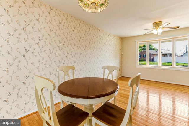 37 HARMONY RD, Gibbstown, NJ 08027