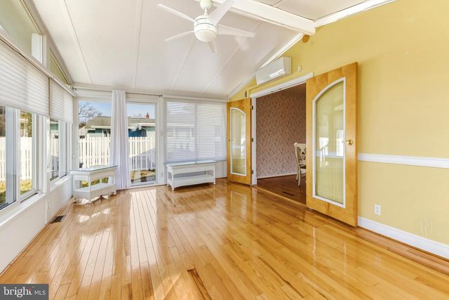 37 HARMONY RD, Gibbstown, NJ 08027