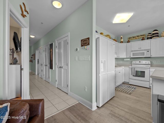 1700 Salter Path Road Building O, Unit 203, Atlantic Beach, NC 28512