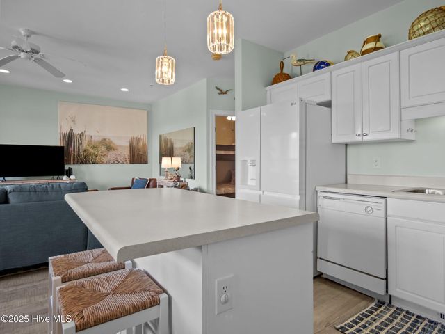 1700 Salter Path Road Building O, Unit 203, Atlantic Beach, NC 28512