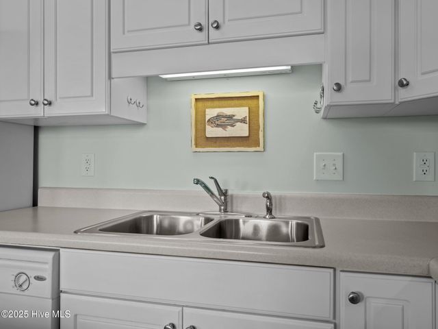 1700 Salter Path Road Building O, Unit 203, Atlantic Beach, NC 28512