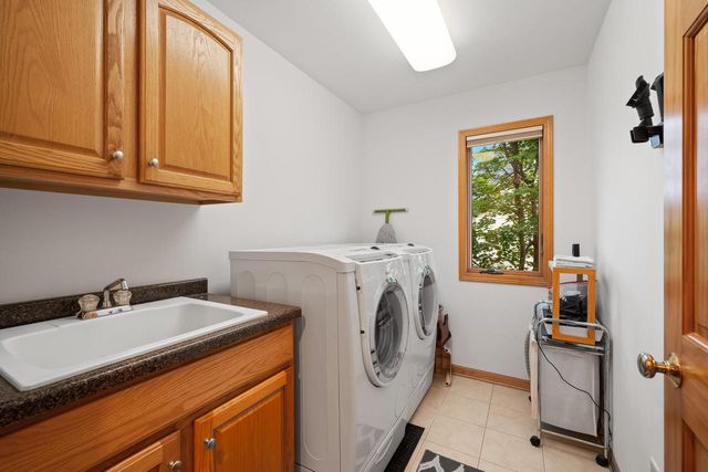 403 Fair Oaks DRIVE, Williams Bay, WI 53191