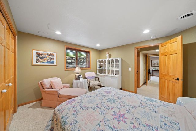 403 Fair Oaks DRIVE, Williams Bay, WI 53191