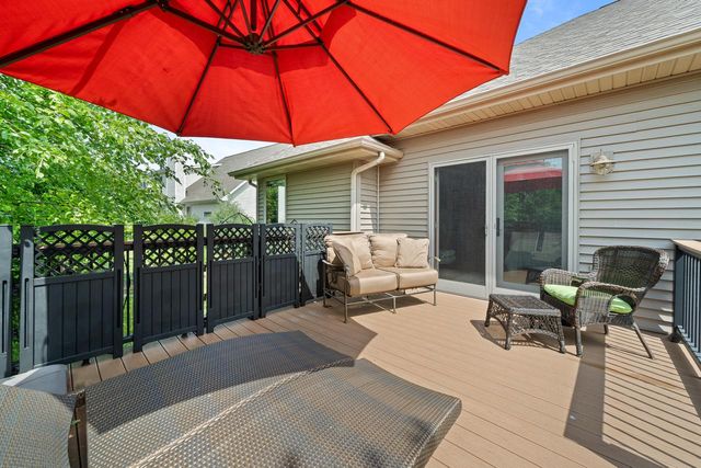 403 Fair Oaks DRIVE, Williams Bay, WI 53191