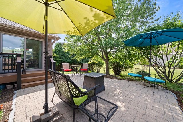 403 Fair Oaks DRIVE, Williams Bay, WI 53191