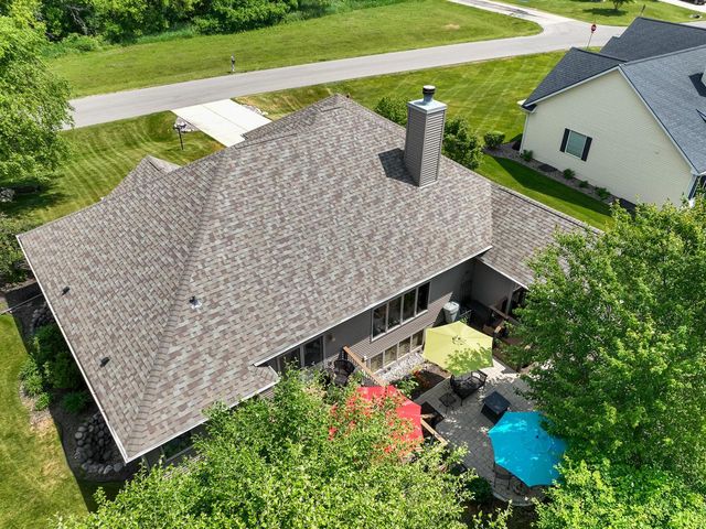 403 Fair Oaks DRIVE, Williams Bay, WI 53191