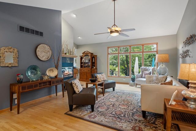 403 Fair Oaks DRIVE, Williams Bay, WI 53191