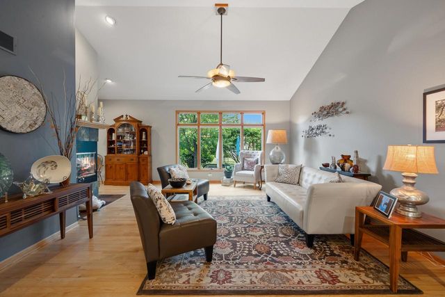 403 Fair Oaks DRIVE, Williams Bay, WI 53191
