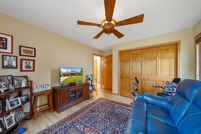 403 Fair Oaks DRIVE, Williams Bay, WI 53191