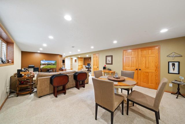 403 Fair Oaks DRIVE, Williams Bay, WI 53191