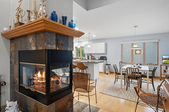 403 Fair Oaks DRIVE, Williams Bay, WI 53191