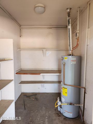 2130 W WELDON Avenue, Phoenix, AZ 85015