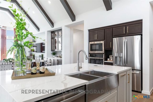 8601 Peafowl Street, Austin, TX 78744