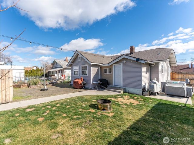 340 Malaga Avenue, Wenatchee, WA 98801