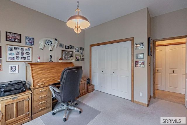 5640 Gleneagles Drive, Idaho Falls, ID 83401