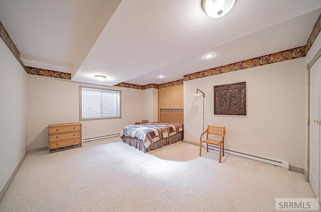 5640 Gleneagles Drive, Idaho Falls, ID 83401