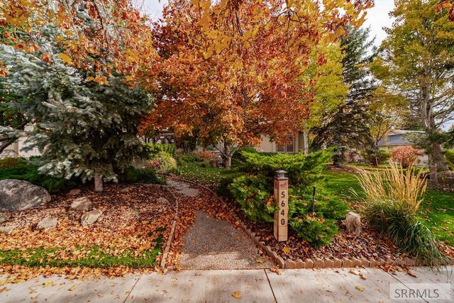 5640 Gleneagles Drive, Idaho Falls, ID 83401