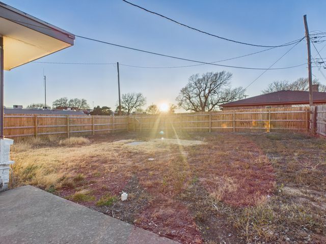1816 TULAROSA Street, Amarillo, TX 79102