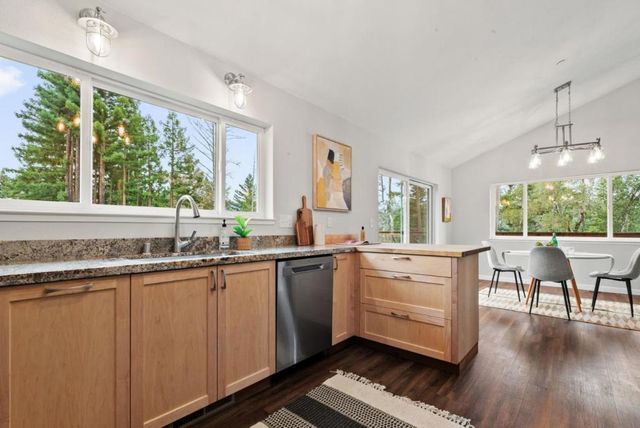 411 Midway Ranch Road, Boulder Creek, CA 95006