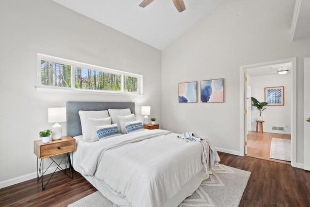 411 Midway Ranch Road, Boulder Creek, CA 95006