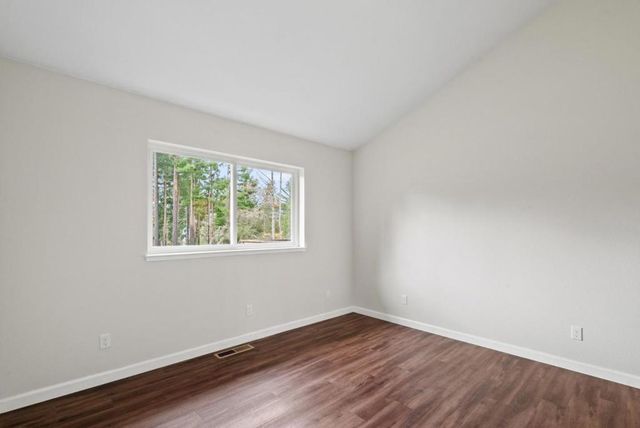 411 Midway Ranch Road, Boulder Creek, CA 95006