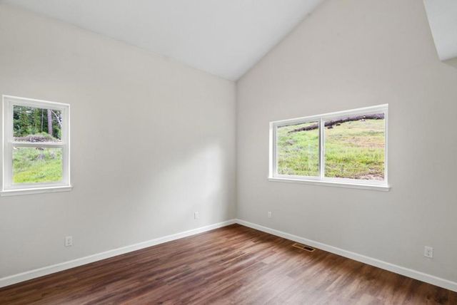 411 Midway Ranch Road, Boulder Creek, CA 95006